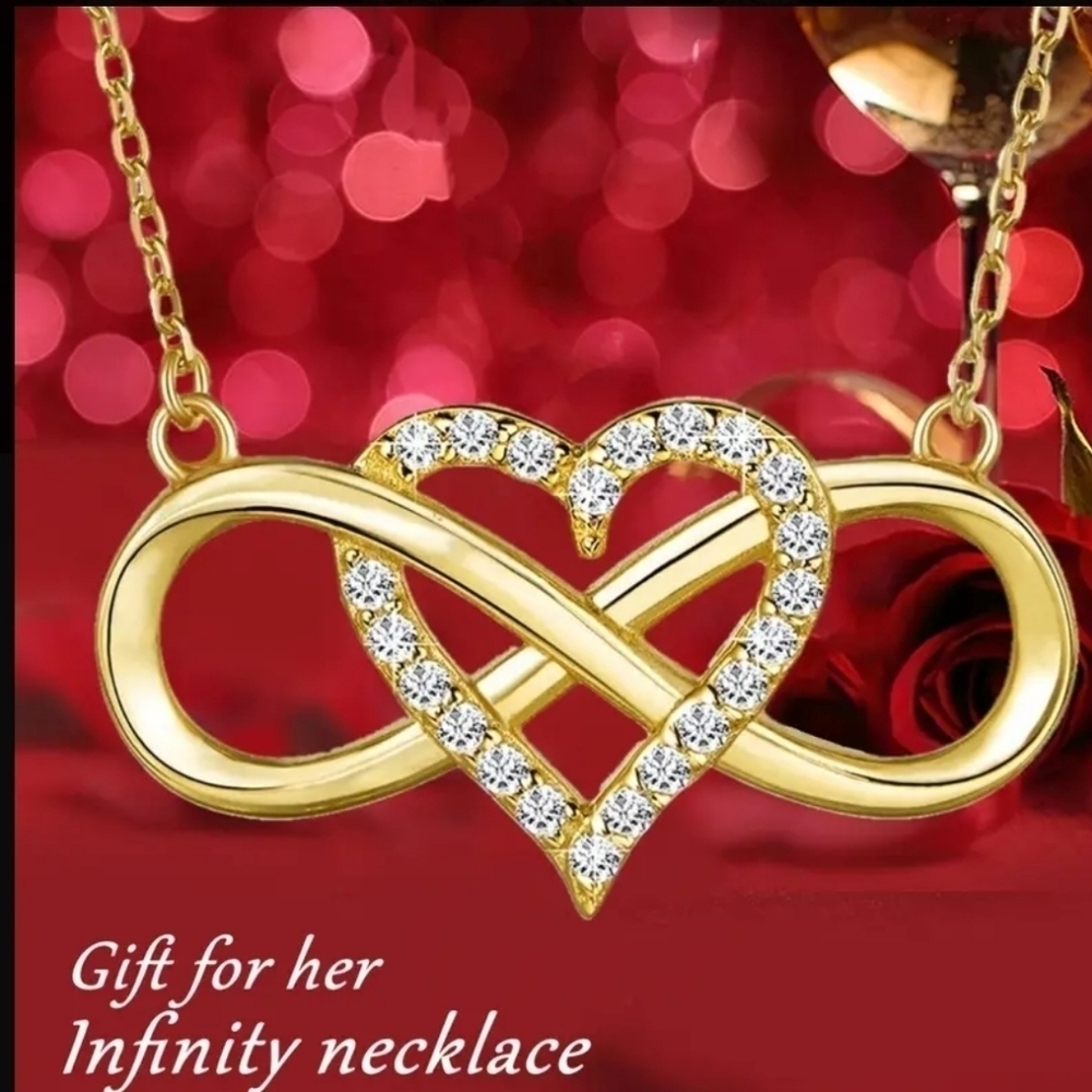 Elegant Infinity Heart Pendant Necklace Gold Plated